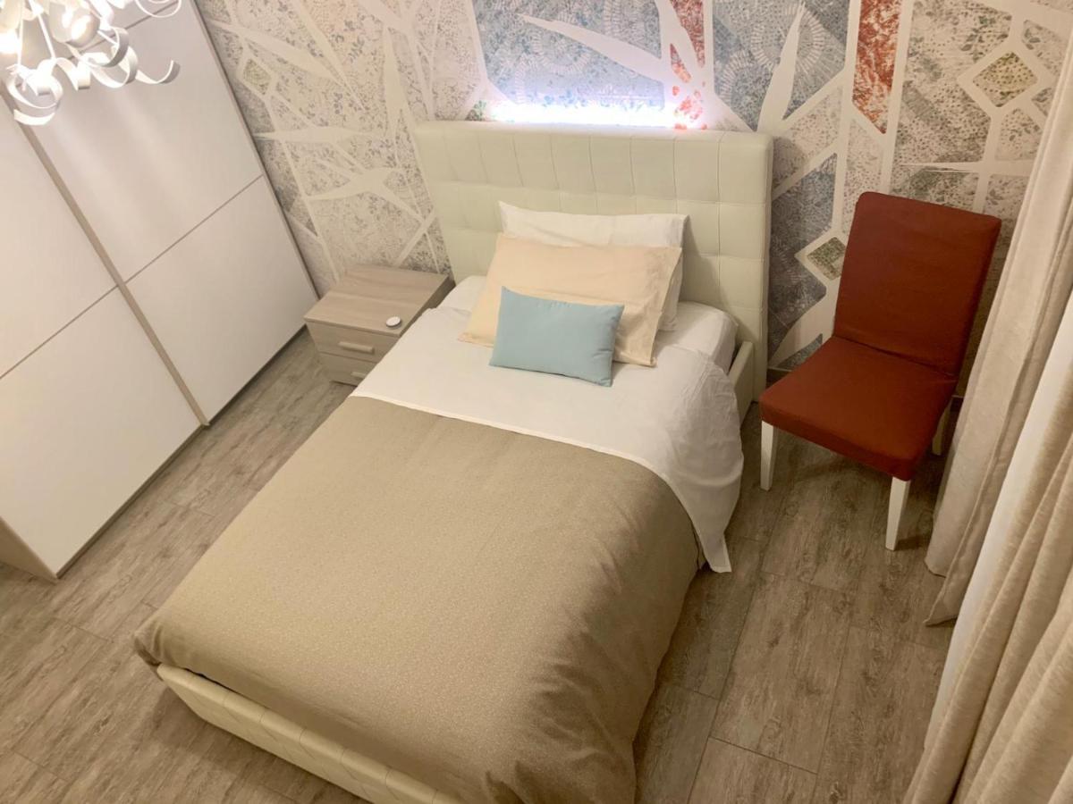 B&B Nearby Malpensa Samarate Buitenkant foto