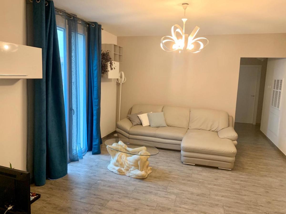B&B Nearby Malpensa Samarate Buitenkant foto